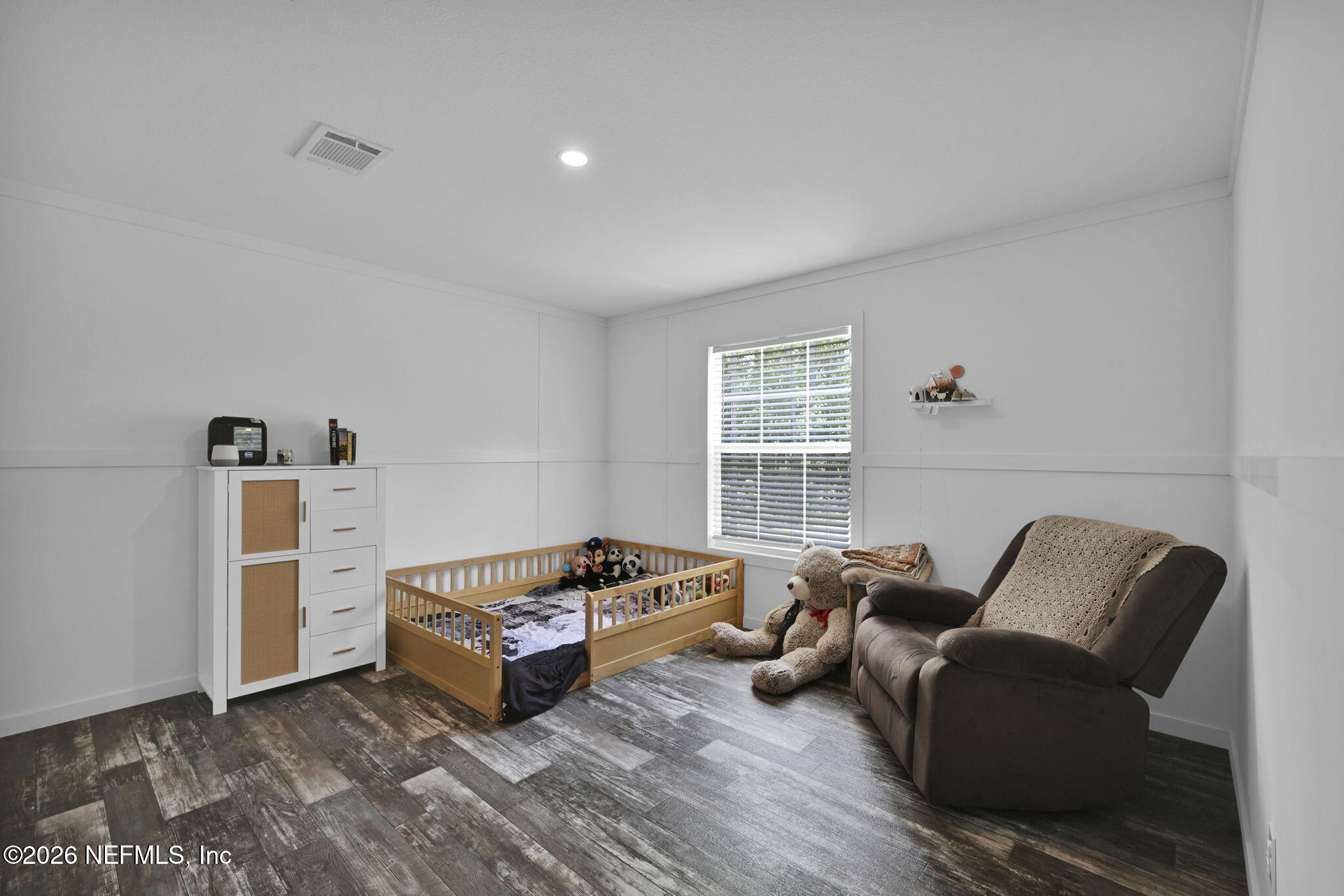 540783 Lem Turner Road Callahan, FL 32011 - Photo 25 of 36 a living room with furniture and a window