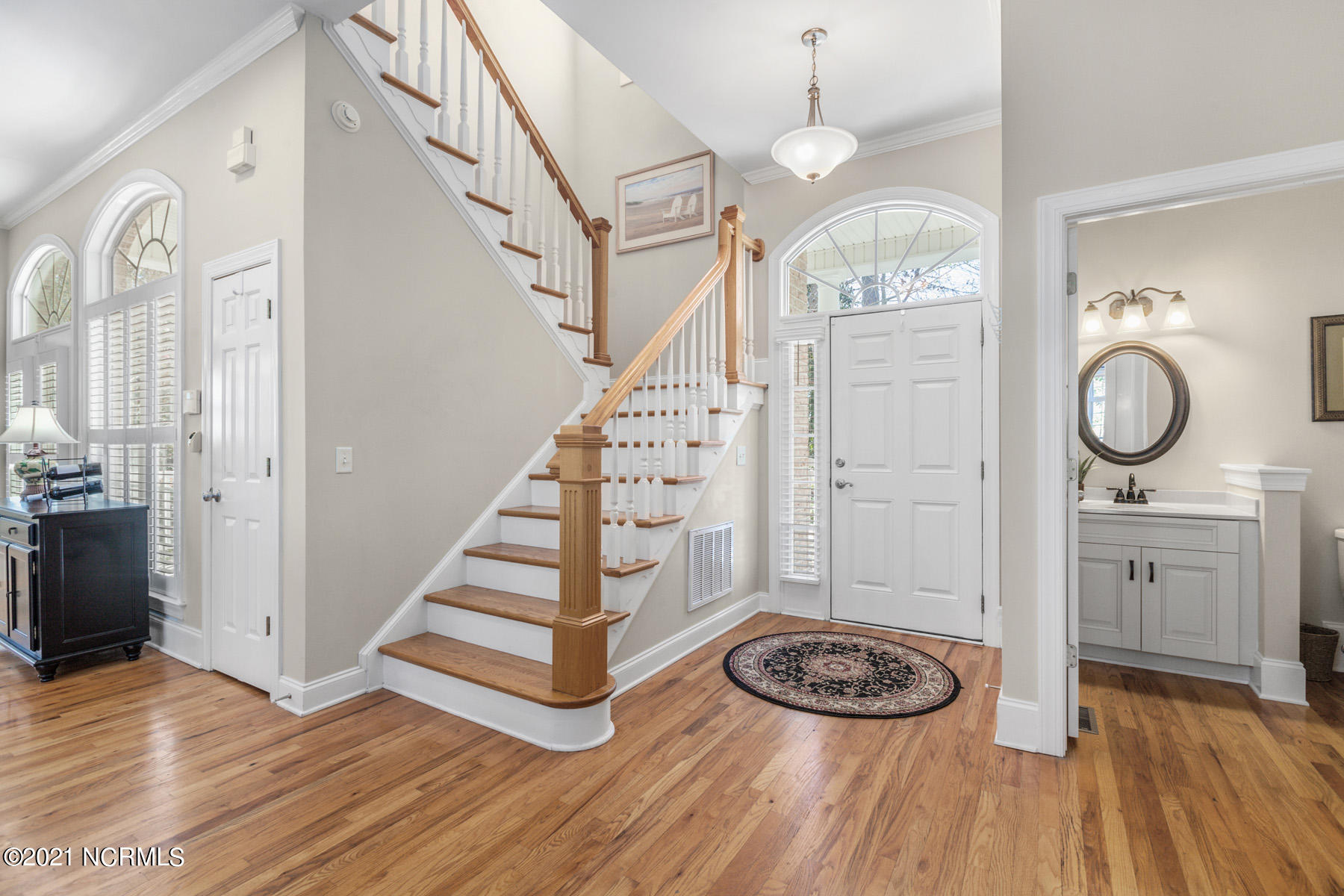 3521 Masonboro Loop Road Wilmington, NC 28409 - Photo 5 of 55 Masonboro-Loop-3521-3foy-Shane_5498-CR2
