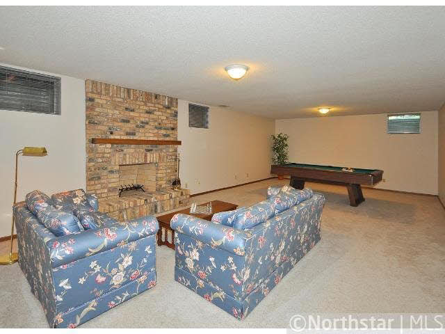 9101 Decatur Avenue South Bloomington, MN 55438 - Photo 8 of 16