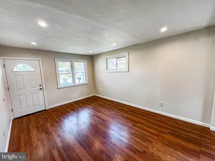 $289,900 | 33 Pierson Place, New Castle, DE 19720