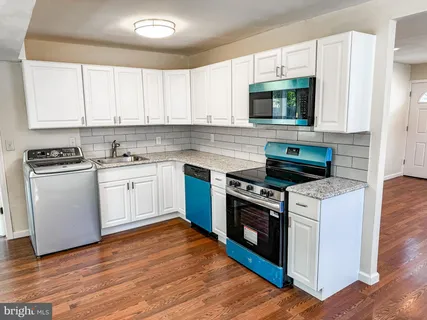 $289,900 | 33 Pierson Place, New Castle, DE 19720