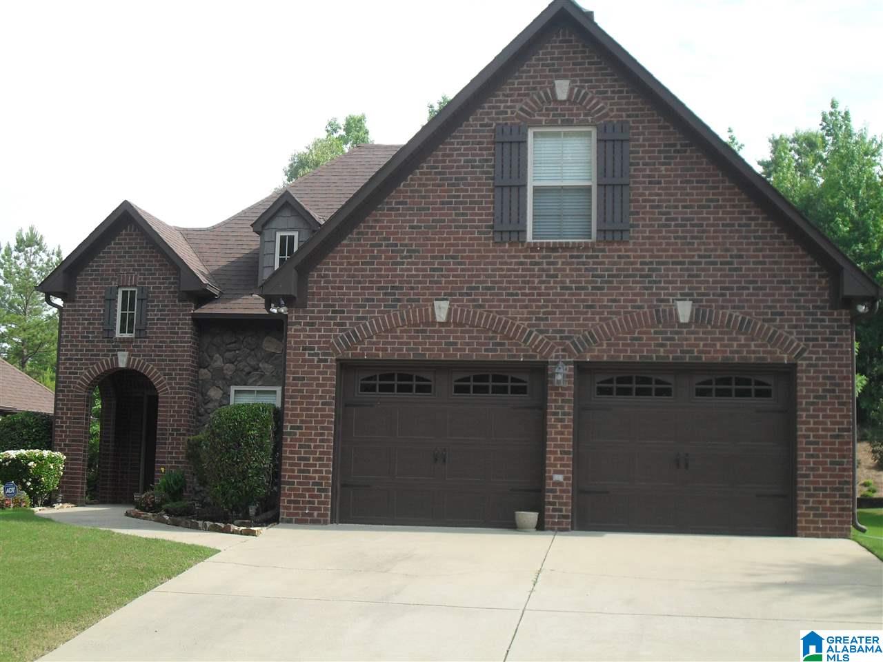 404 Ballantrae Road Pelham, AL 35124 - Photo 2 of 50