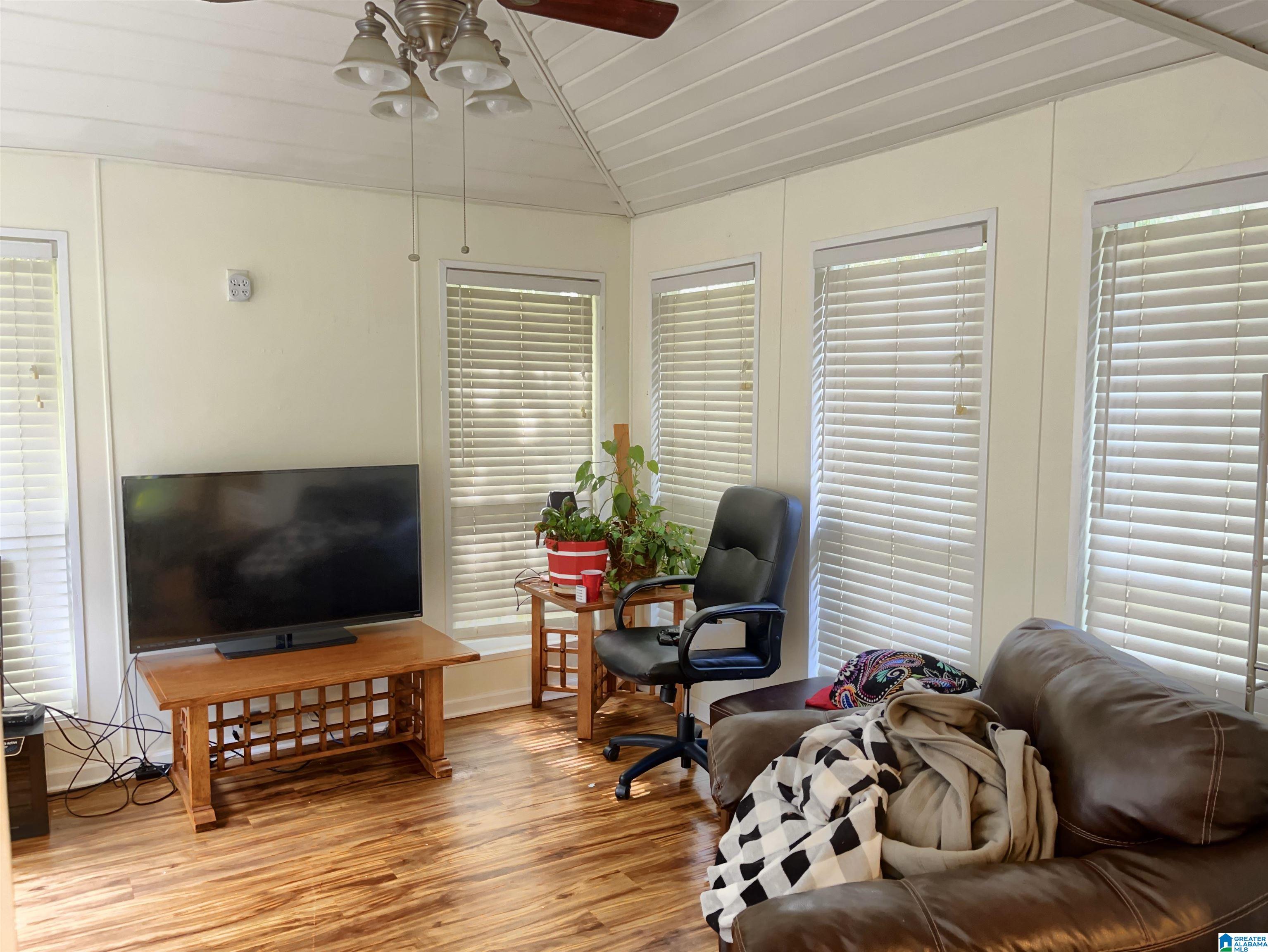 7060 West Jefferson Road Quinton, AL 35130 - Photo 11 of 24 Gallery Image 11