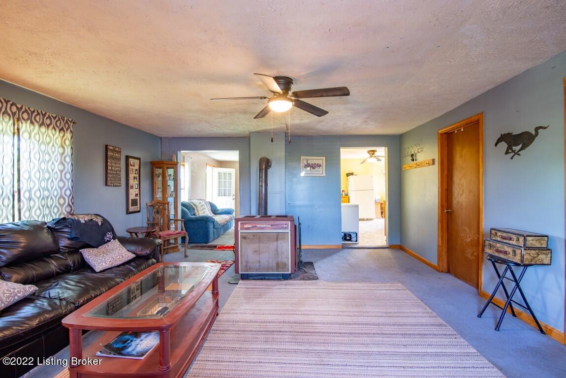 1235 J E Jones Road Magnolia, KY 42757 - Photo 30 of 38 JE Jones-17
