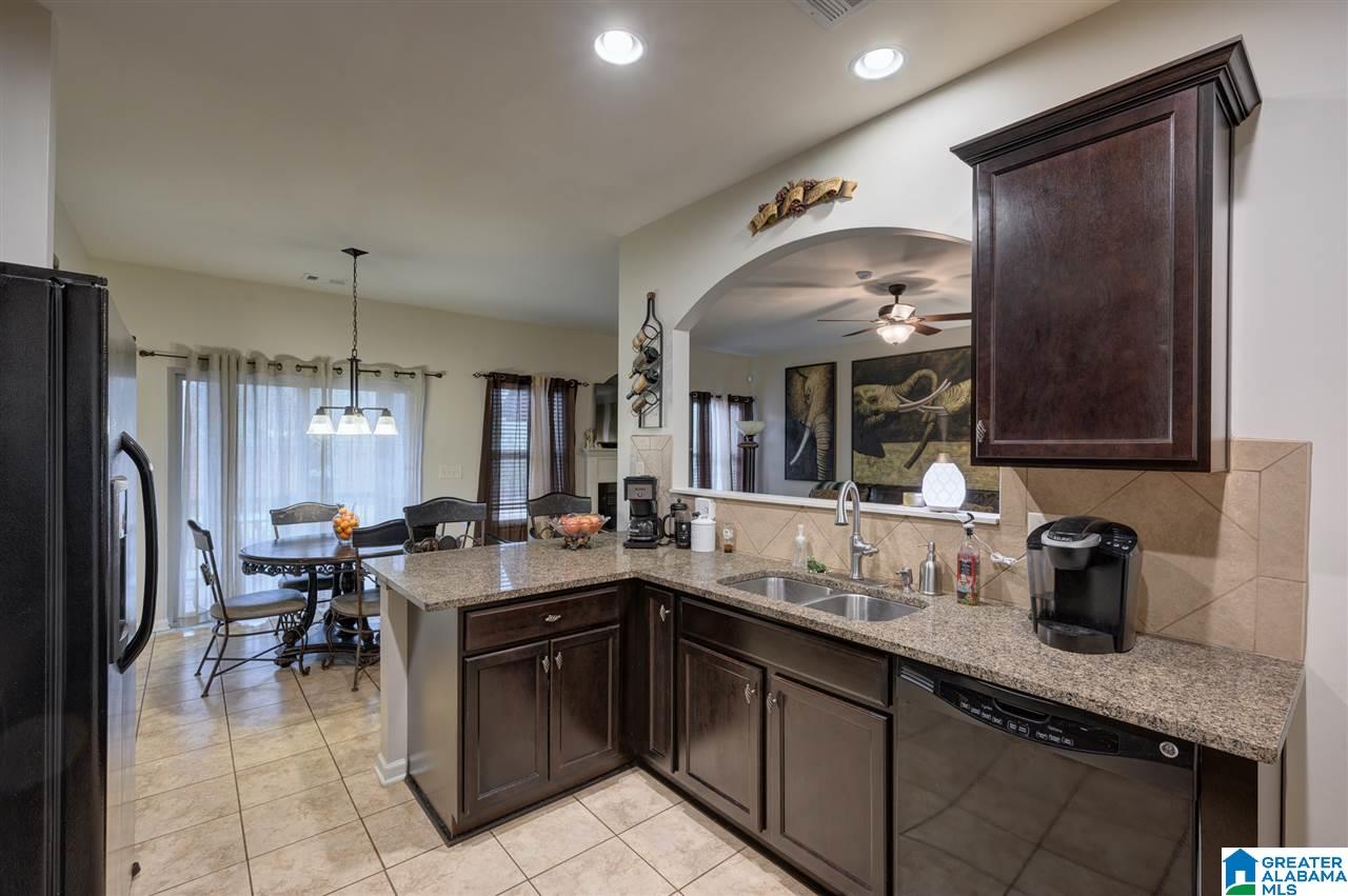 524 Horizon Street Alabaster, AL 35114 - Photo 5 of 21