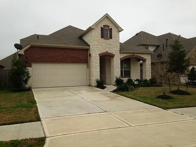 $2,850 | 26335 Fiona Sky Lane, Katy, TX 77494
