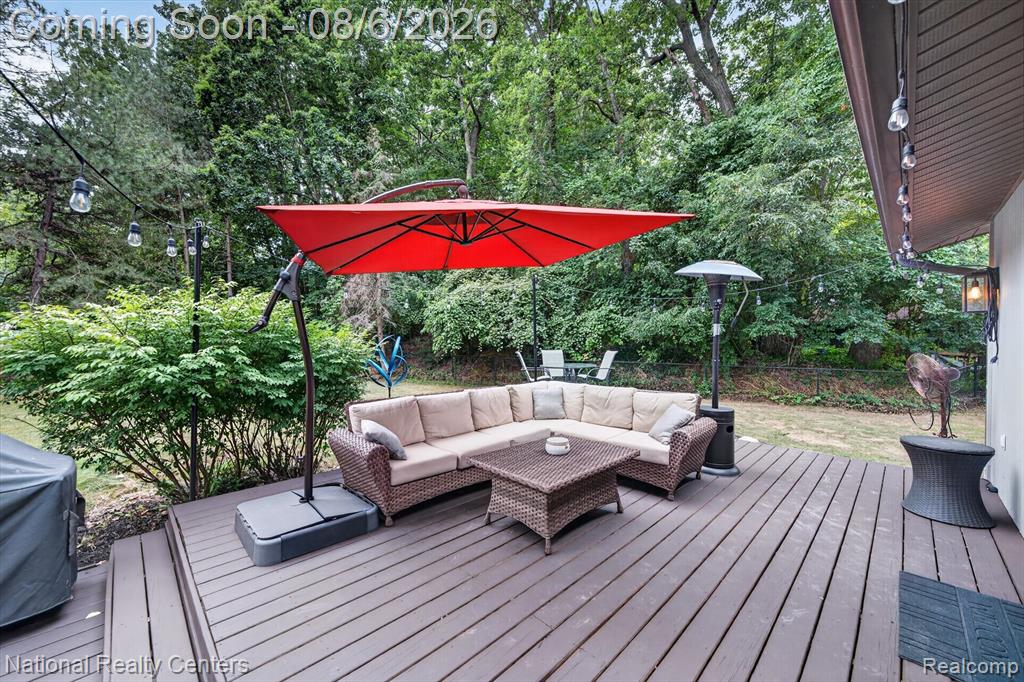 8928 Minne Wanna Road Clarkston, MI 48348 - Photo 23 of 30 Gallery Image 23