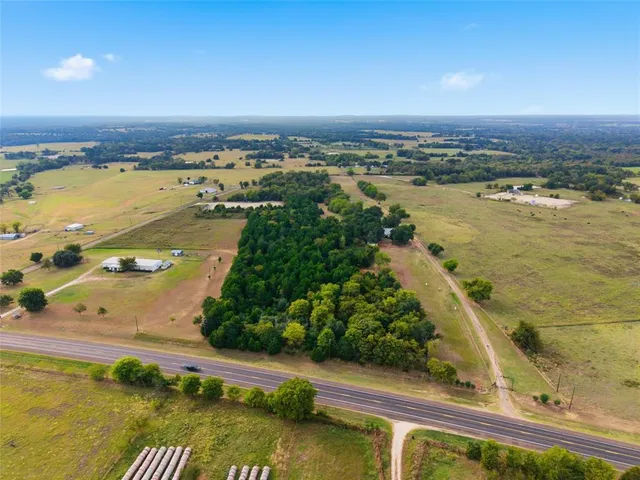 a view of an ocean and city