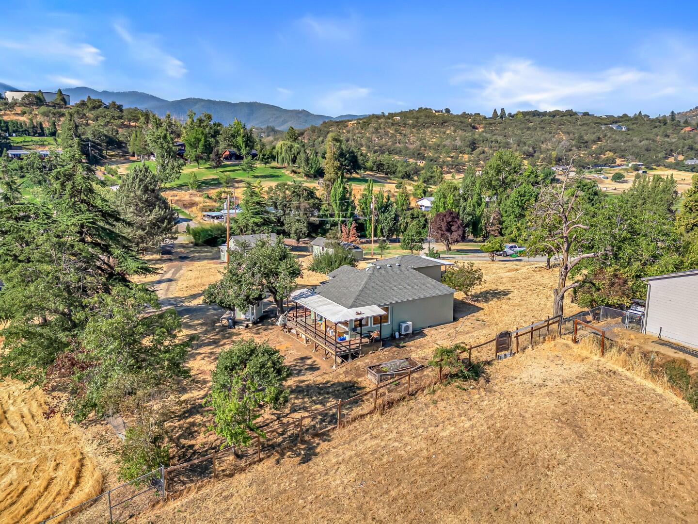 1324 Vawter Road Medford, OR 97501 - Photo 58 of 59 DJI_20250813091631_0025_D