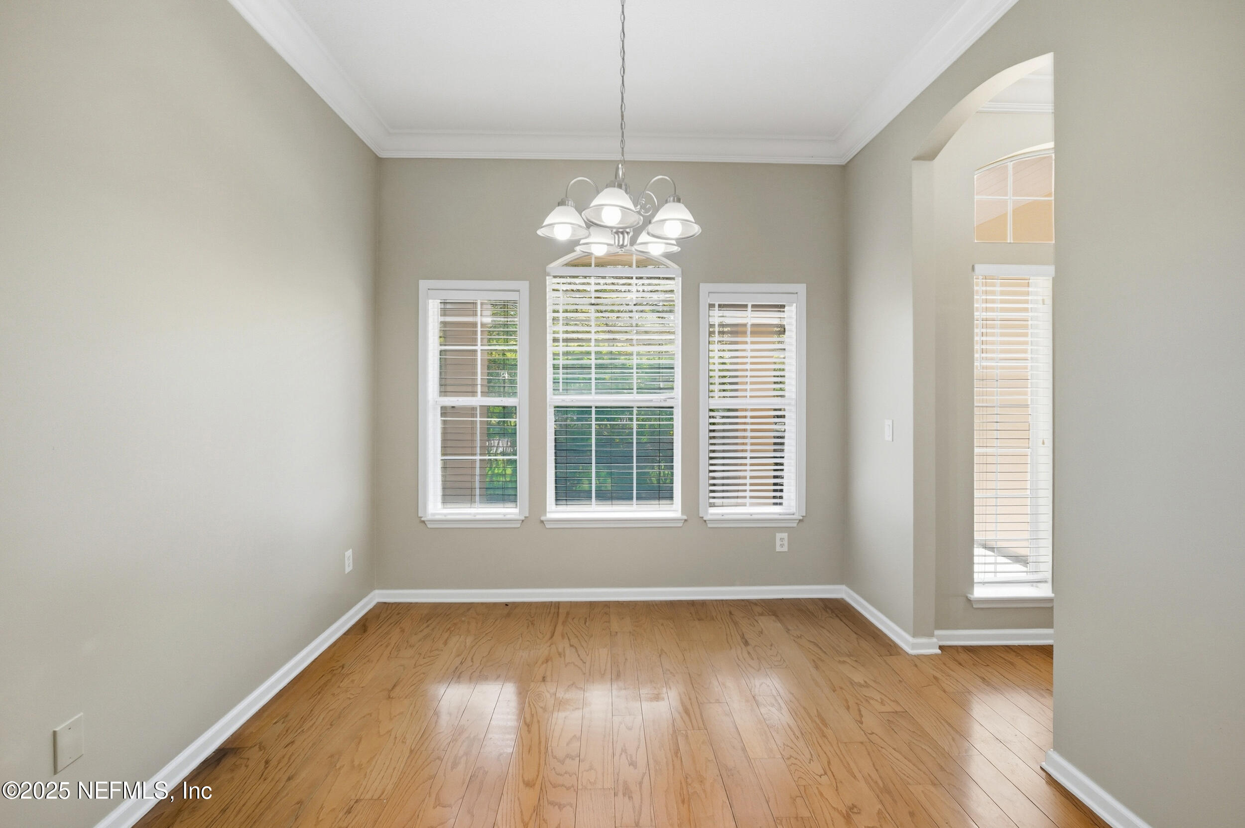 1740 Keswick Road St. Augustine, FL 32084 - Photo 5 of 35 5_Dining Space