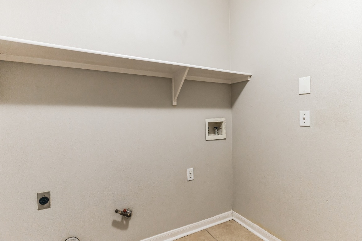 313 Caladium Drive Georgetown, TX 78626 - Photo 16 of 36 a view of small space