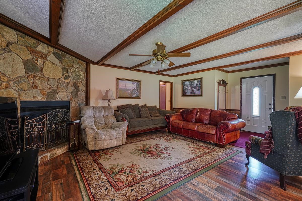 823 10th Street Gaffney, SC 29340 - Photo 6 of 28 Gallery Image 6