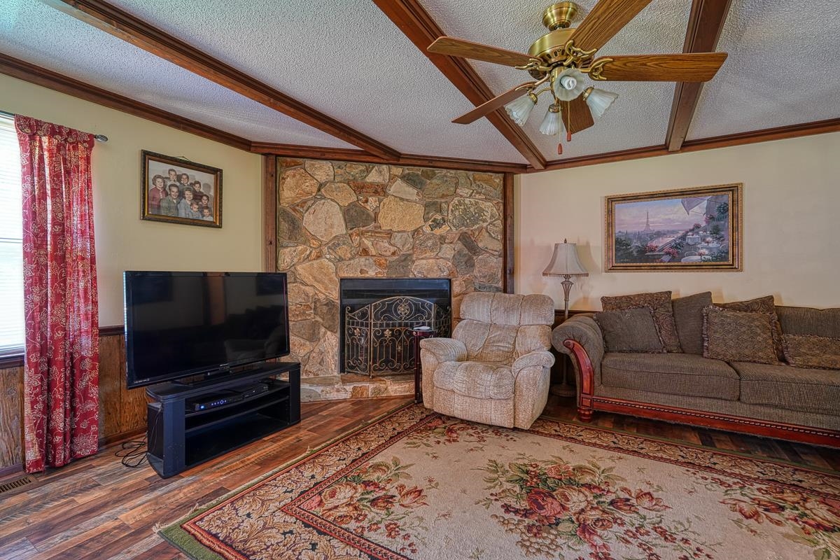 823 10th Street Gaffney, SC 29340 - Photo 7 of 28 Gallery Image 7