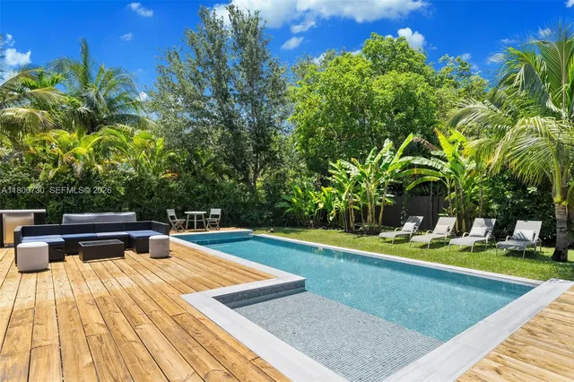$1,699,000 | 5943 Southwest 62nd Street, South Miami, FL 33143