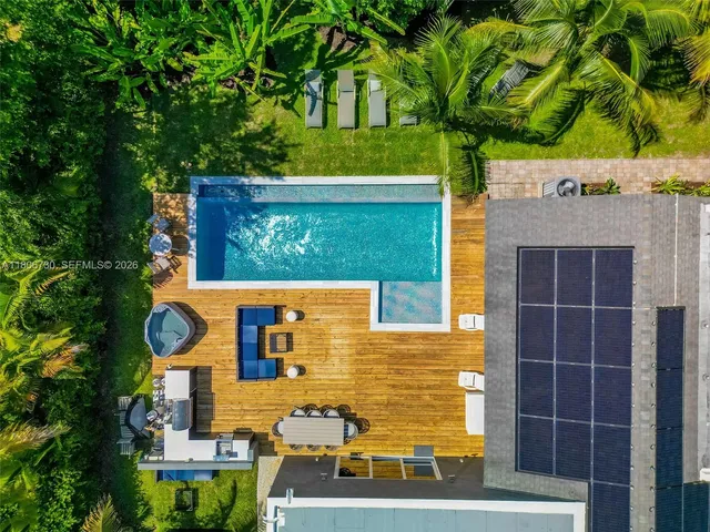 $1,699,000 | 5943 Southwest 62nd Street, South Miami, FL 33143