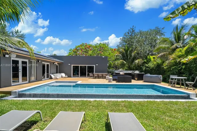 $1,699,000 | 5943 Southwest 62nd Street, South Miami, FL 33143