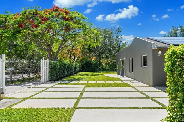 $1,699,000 | 5943 Southwest 62nd Street, South Miami, FL 33143