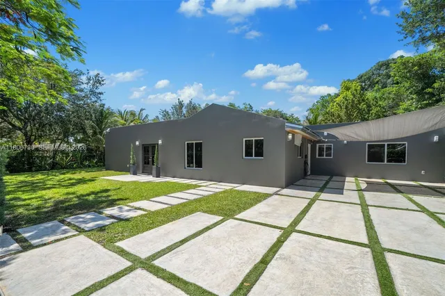 $1,699,000 | 5943 Southwest 62nd Street, South Miami, FL 33143