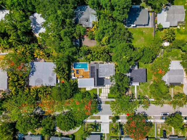 $1,699,000 | 5943 Southwest 62nd Street, South Miami, FL 33143