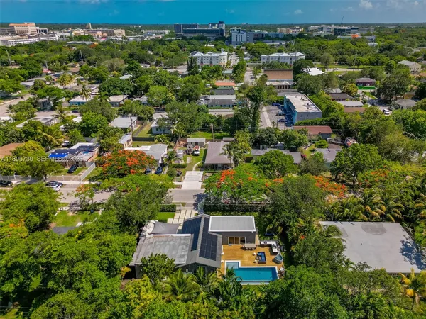 $1,675,000 | 5943 Southwest 62nd Street, South Miami, FL 33143