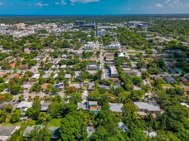 $1,699,000 | 5943 Southwest 62nd Street, South Miami, FL 33143