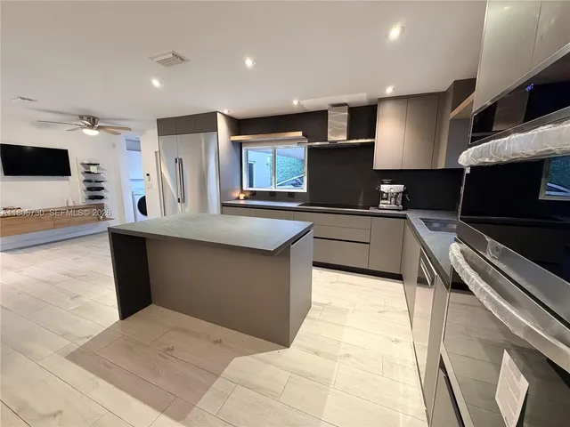 $1,699,000 | 5943 Southwest 62nd Street, South Miami, FL 33143