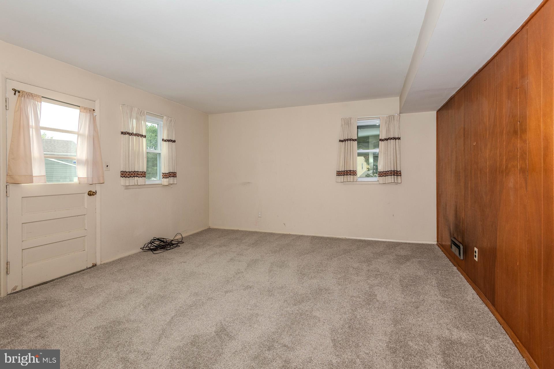 208 Ardmore Road Linthicum Heights, MD 21090 - Photo 20 of 58 Natural lighting in the family room
