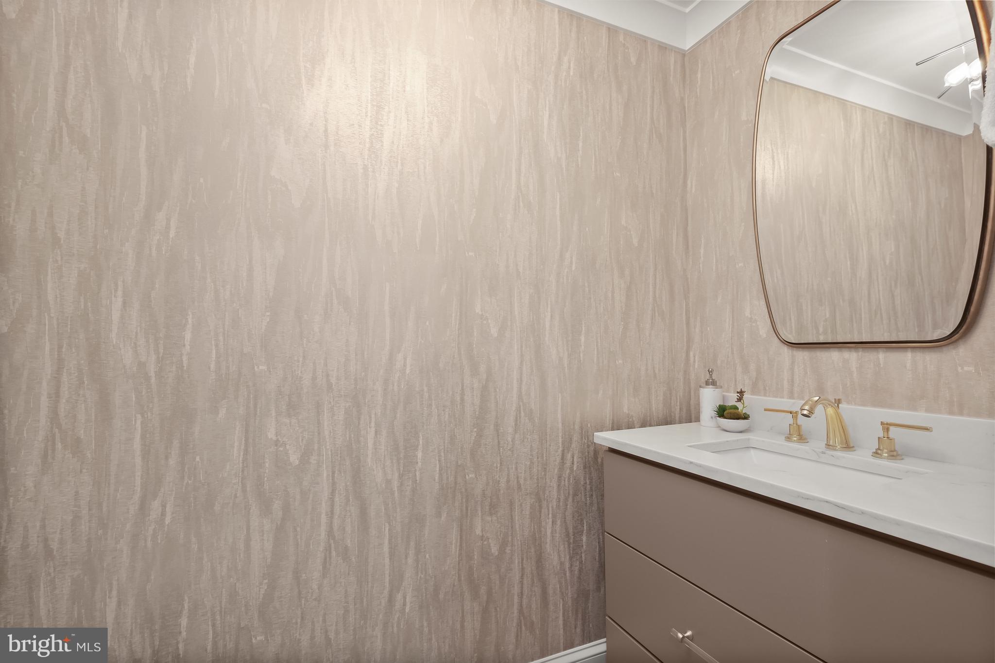 3721 Reservoir Road Northwest Washington, DC 20007 - Photo 11 of 28 Main level powder room