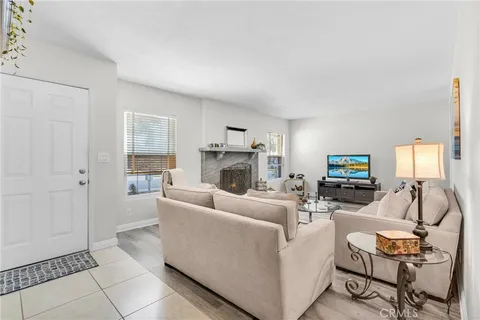 $1,169,000 | 317 Greenbank Avenue, Duarte, CA 91010