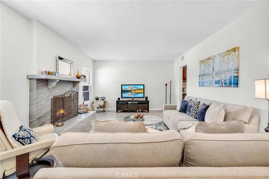 317 Greenbank Avenue Duarte, CA 91010 - Photo 2 of 49