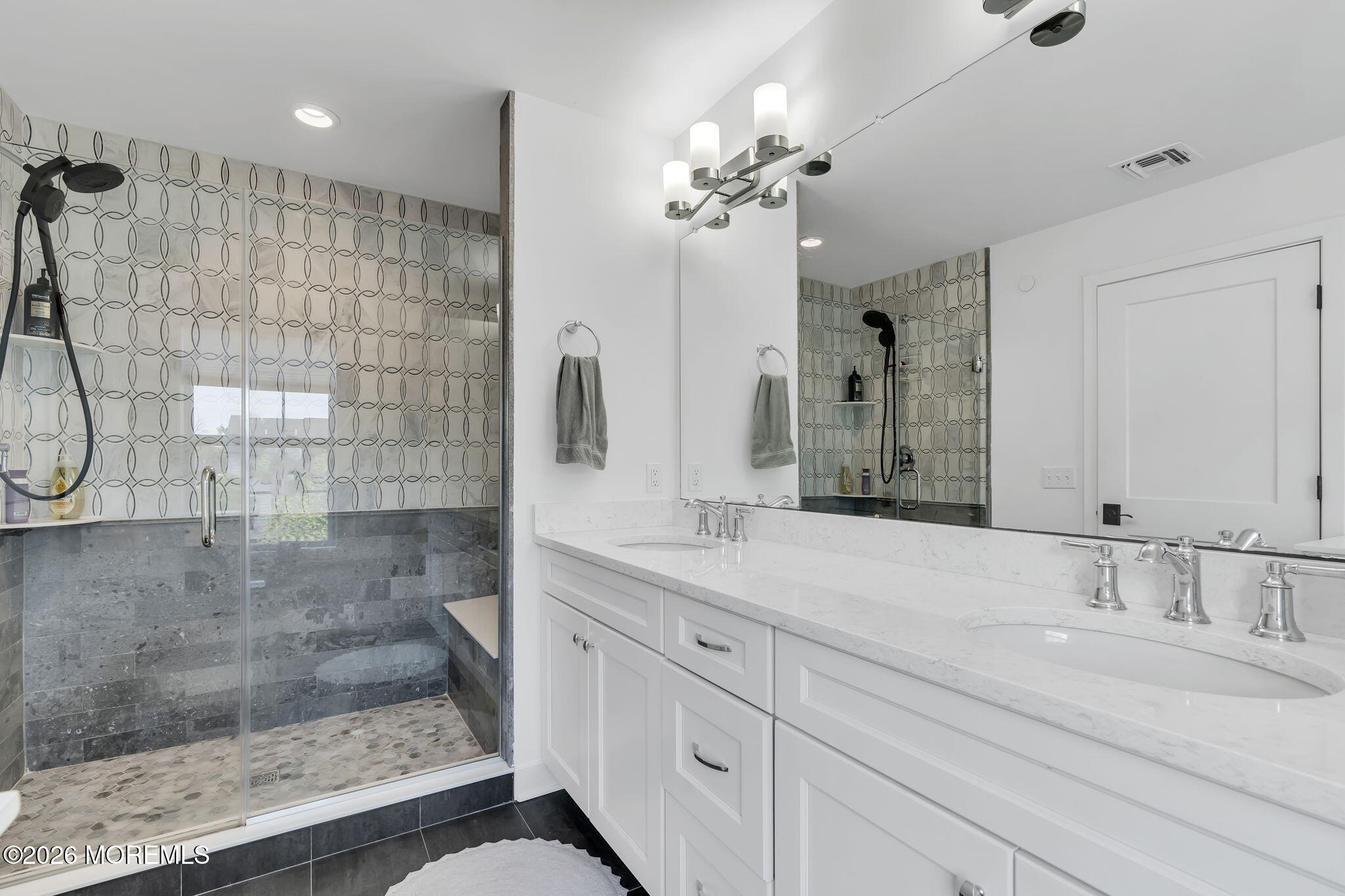 24 Catherine Street Red Bank, NJ 07701 - Photo 13 of 23 38-web-or-mls-DSC02622
