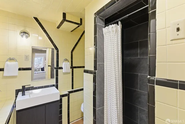 $899,000 | 451 Huron Avenue, San Francisco, CA 94112