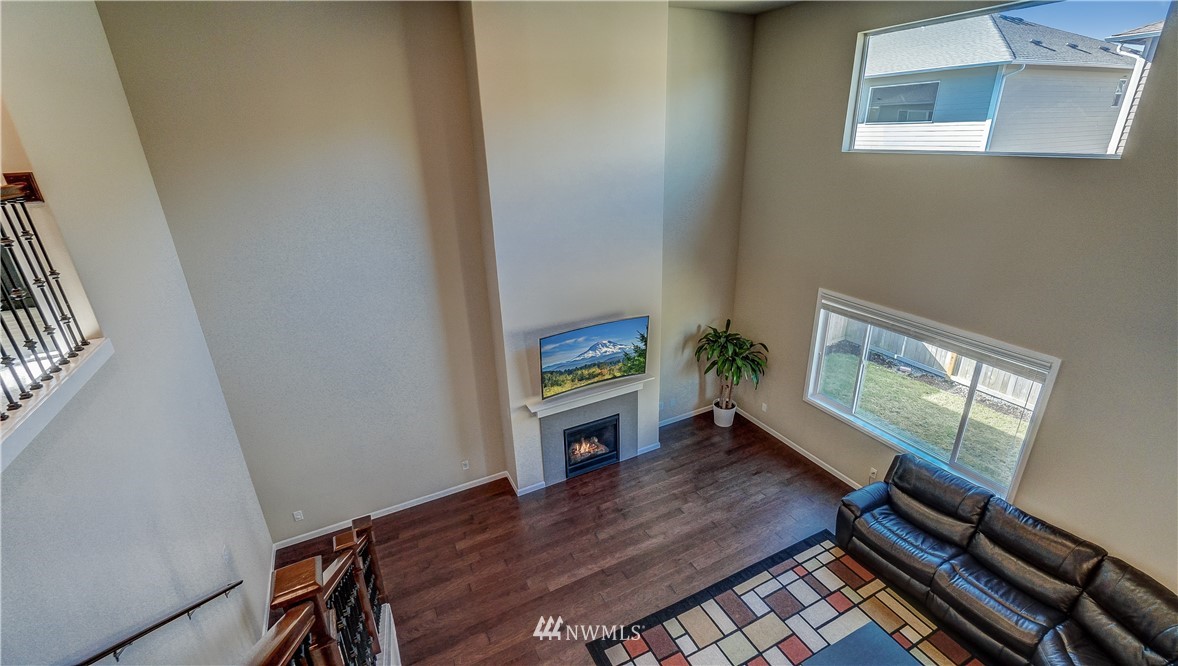 18704 40th Avenue Southeast Bothell, WA 98012 - Photo 12 of 25 Gallery Image 12