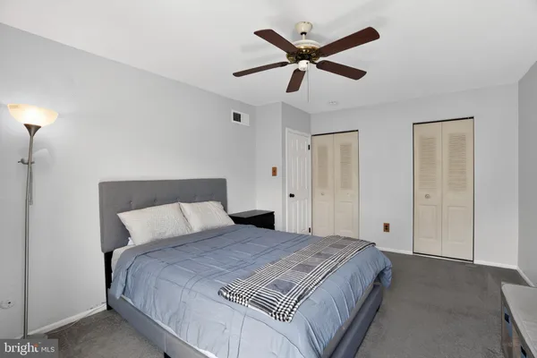 $224,900 | 5200 Hilltop Drive, Unit 470, Brookhaven, PA 19015