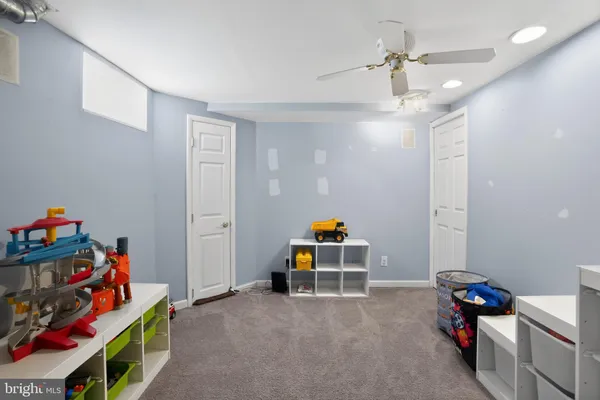 $224,900 | 5200 Hilltop Drive, Unit 470, Brookhaven, PA 19015