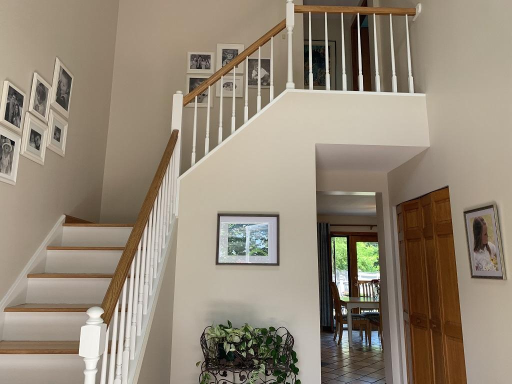 41 Ridge Road Waterville, ME 04901 - Photo 5 of 50 Foyer