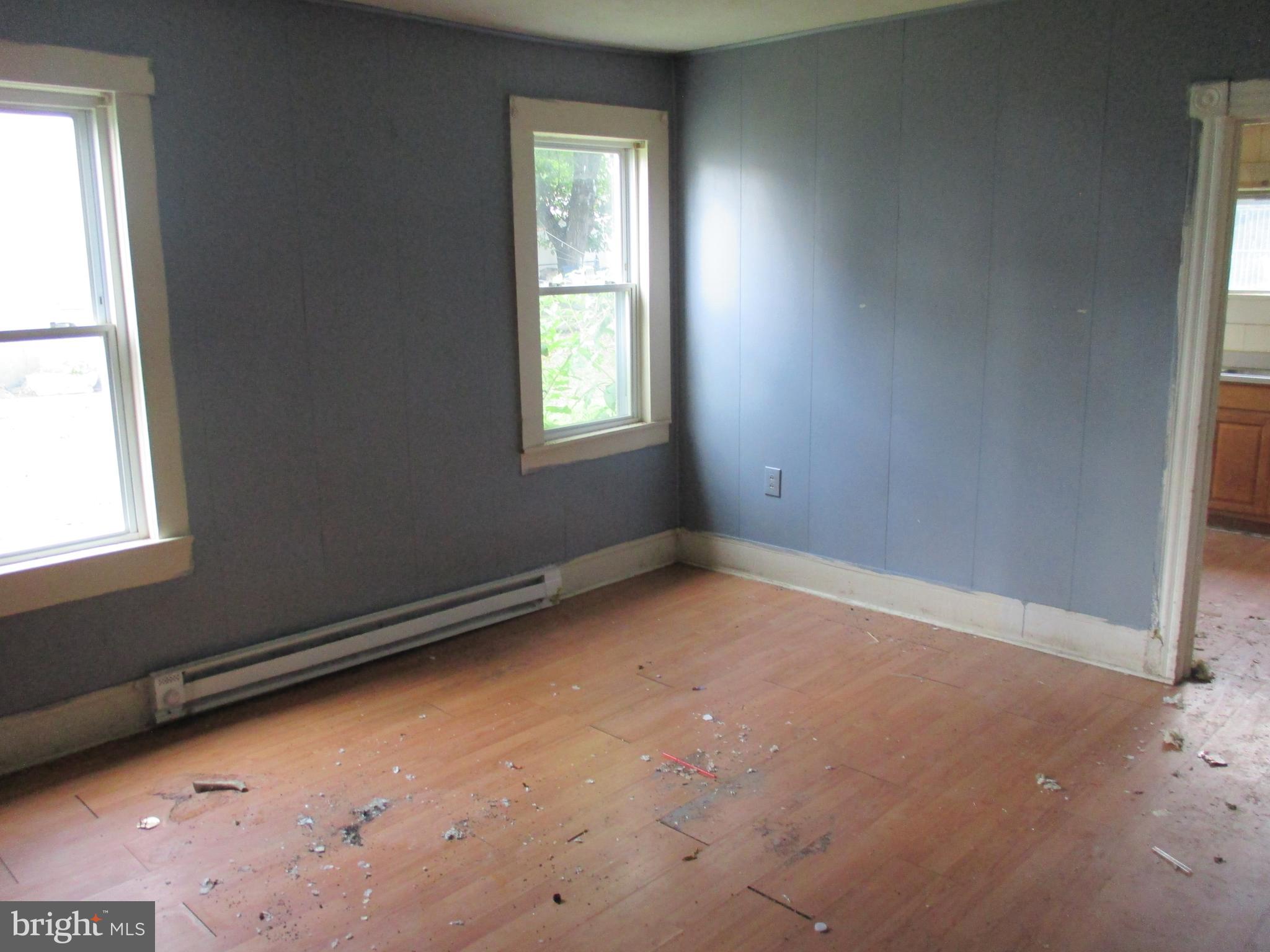 43 North F Street Keyser, WV 26726 - Photo 5 of 14