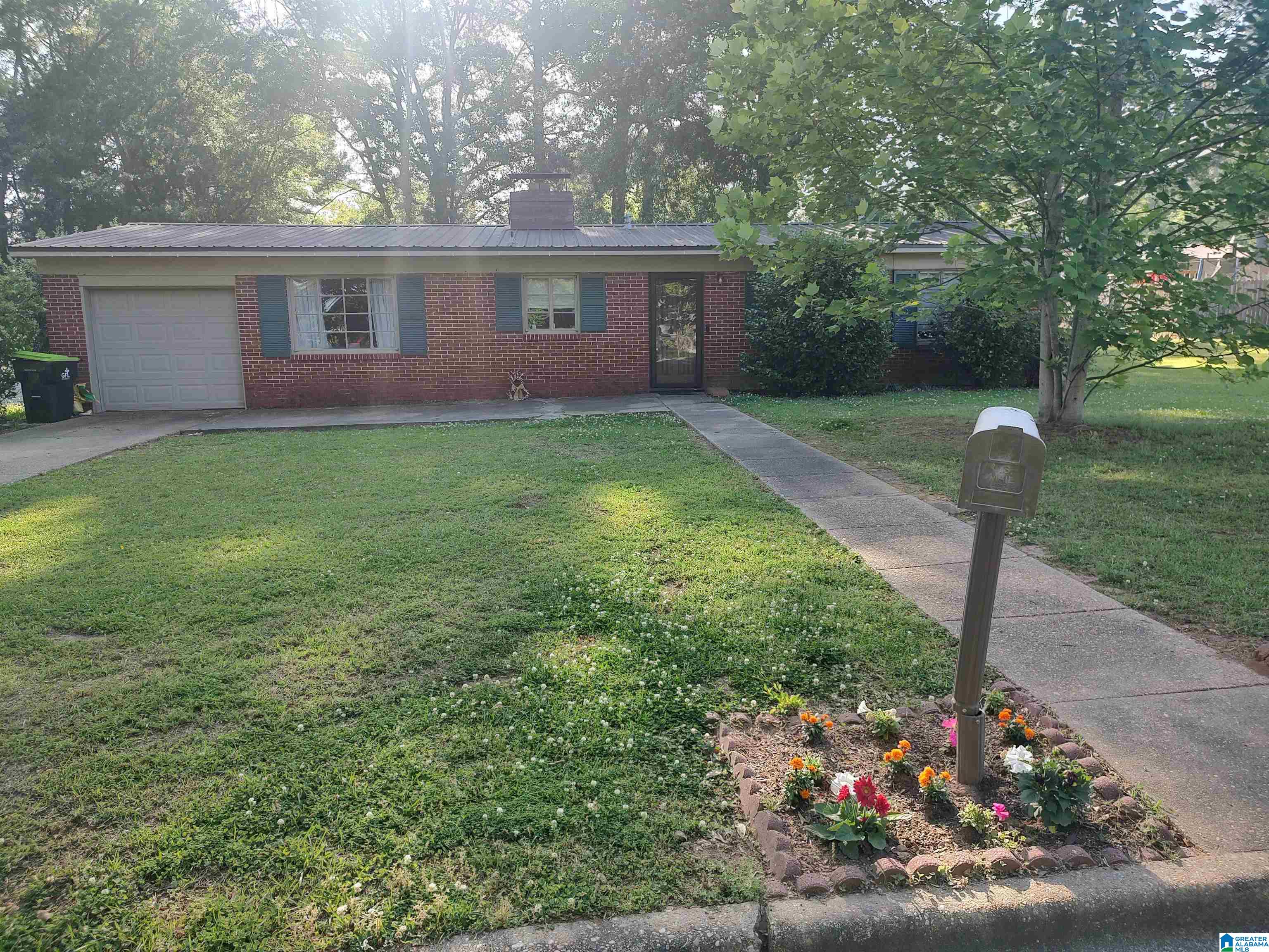 3307 Jane Street Sylacauga, AL 35150 - Photo 2 of 11
