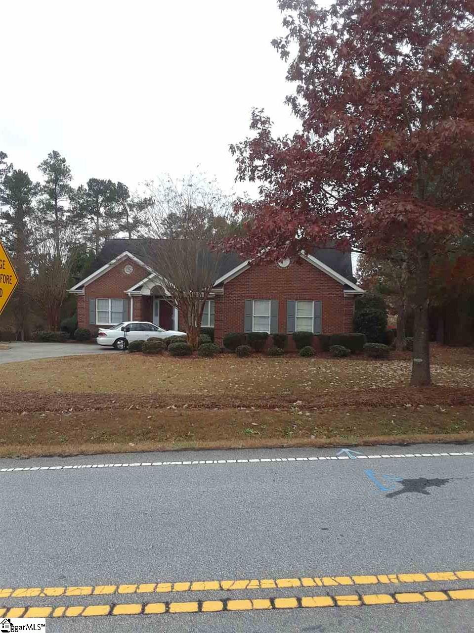 746 Griffin Mill Road Pickens, SC 29671 - Photo 2 of 8