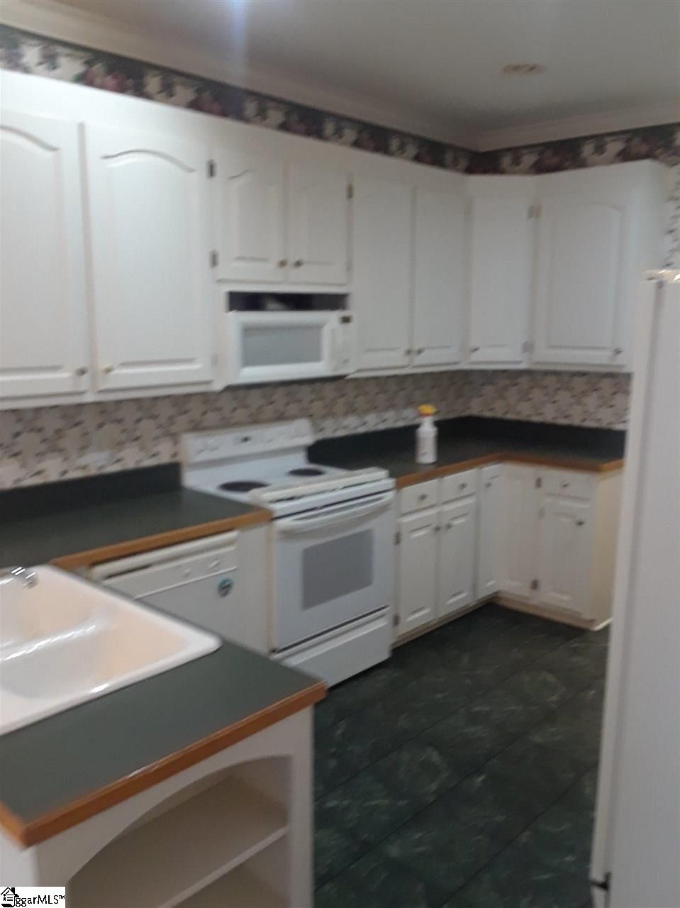 746 Griffin Mill Road Pickens, SC 29671 - Photo 5 of 8