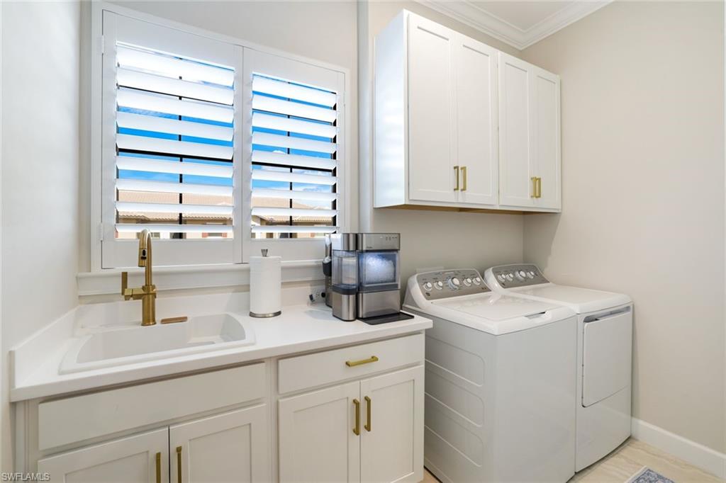 15336 Lucerna Street, Unit 203 Naples, FL 34114 - Photo 22 of 31