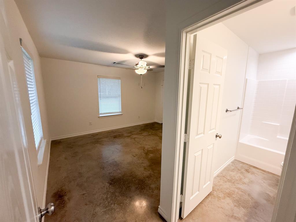 200 Dallas Street, Unit 112 Rice, TX 75155 - Photo 14 of 19