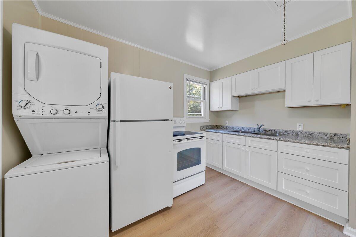 4933 Hildebrand Road Northwest Roanoke, VA 24012 - Photo 9 of 29 09-MIB04557