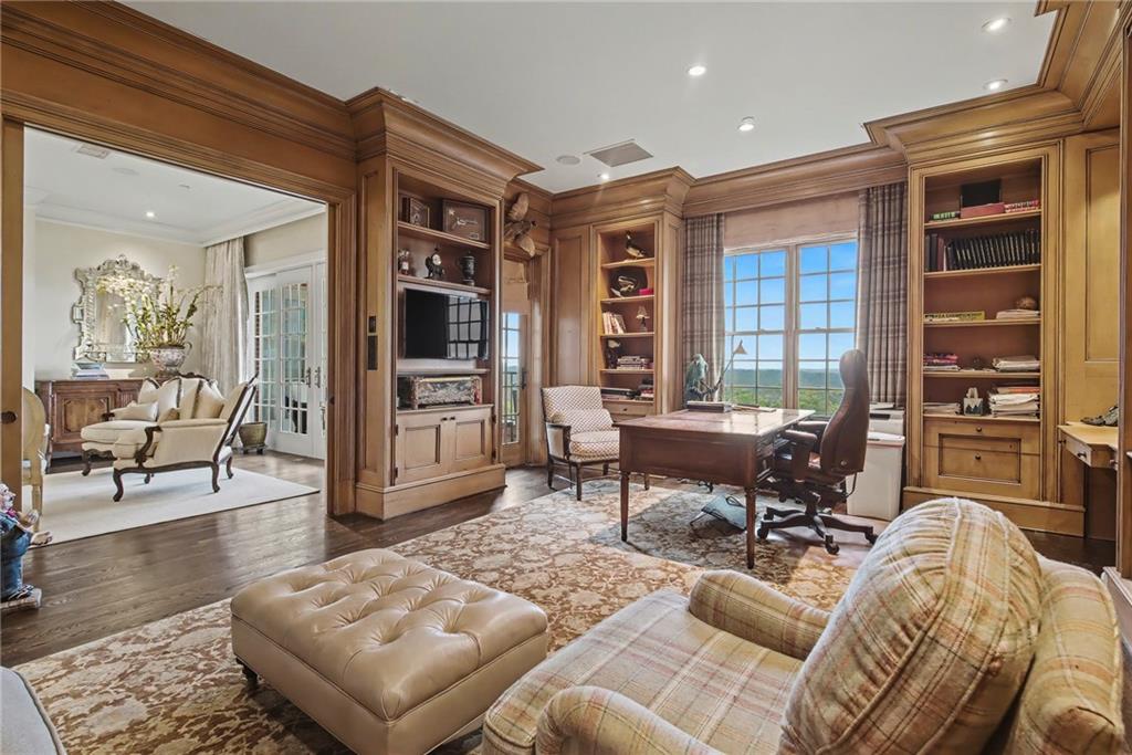 3657 Peachtree Road Northeast, Unit 9A Atlanta, GA 30319 - Photo 12 of 66