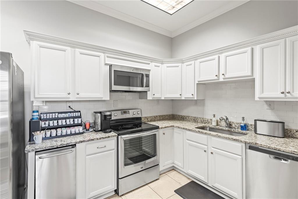 3657 Peachtree Road Northeast, Unit 9A Atlanta, GA 30319 - Photo 55 of 66