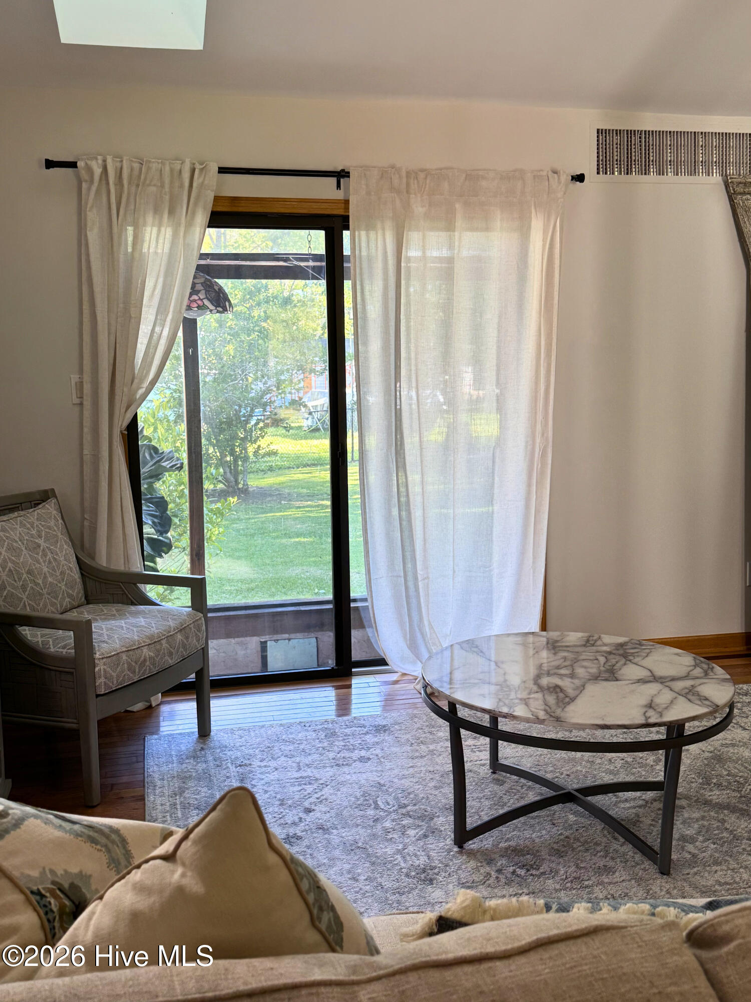 106 Whittaker Point Road Oriental, NC 28571 - Photo 11 of 15 9dbea5a0-54ee-4836-b285-7ba64afc652c