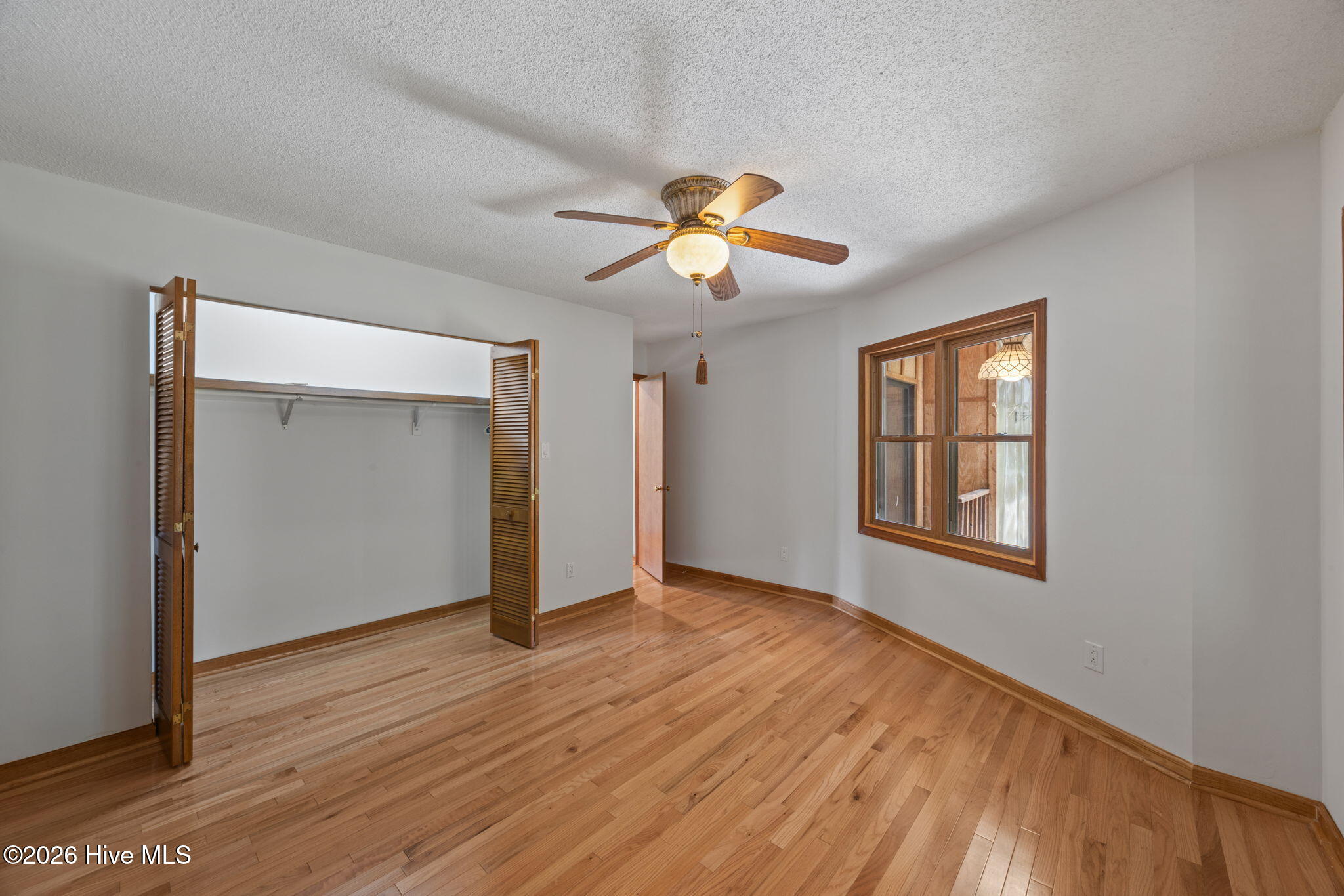 106 Whittaker Point Road Oriental, NC 28571 - Photo 17 of 46 29-web-or-mls-0C0A0088