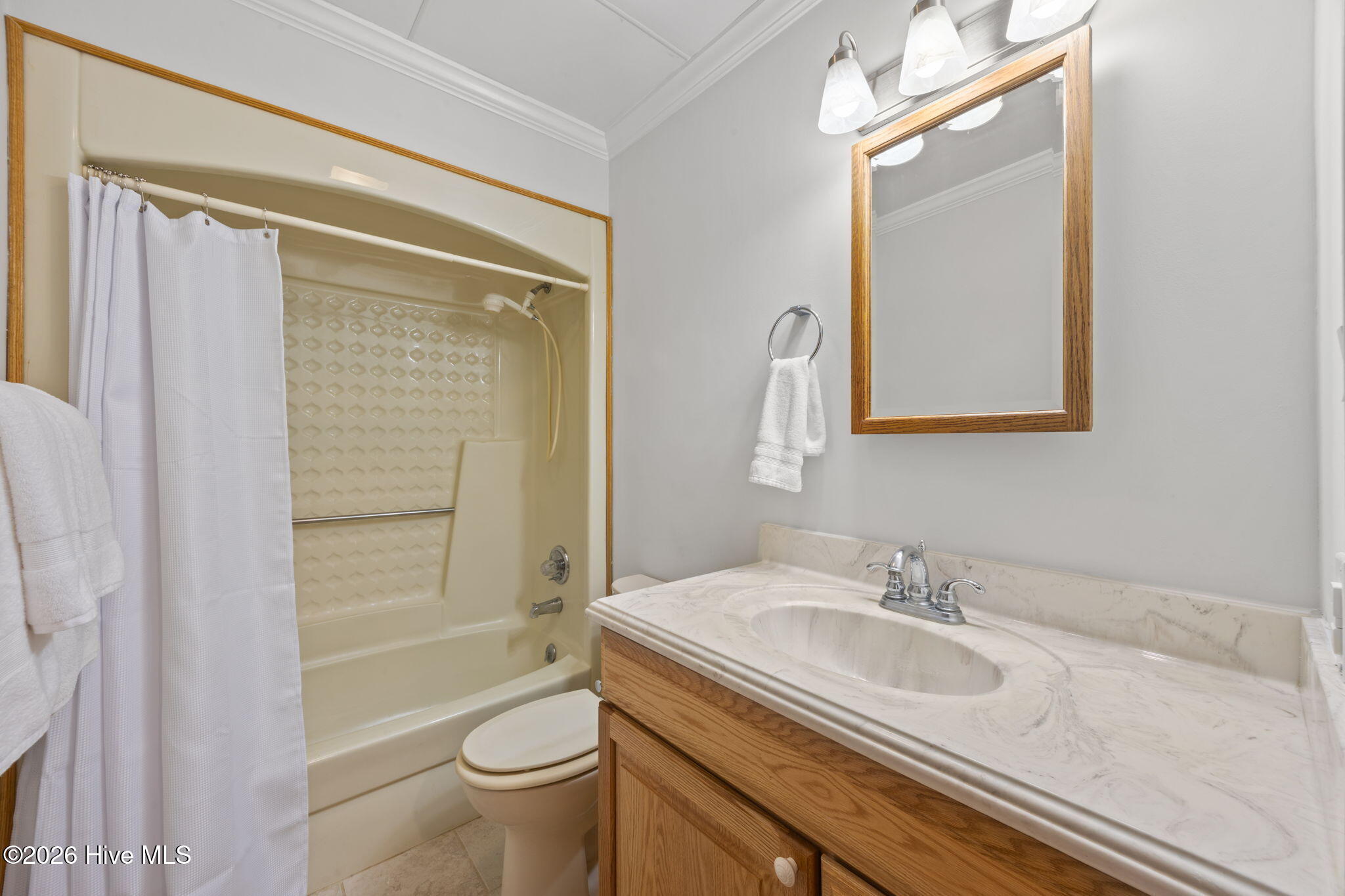 106 Whittaker Point Road Oriental, NC 28571 - Photo 18 of 46 27-web-or-mls-0C0A0082