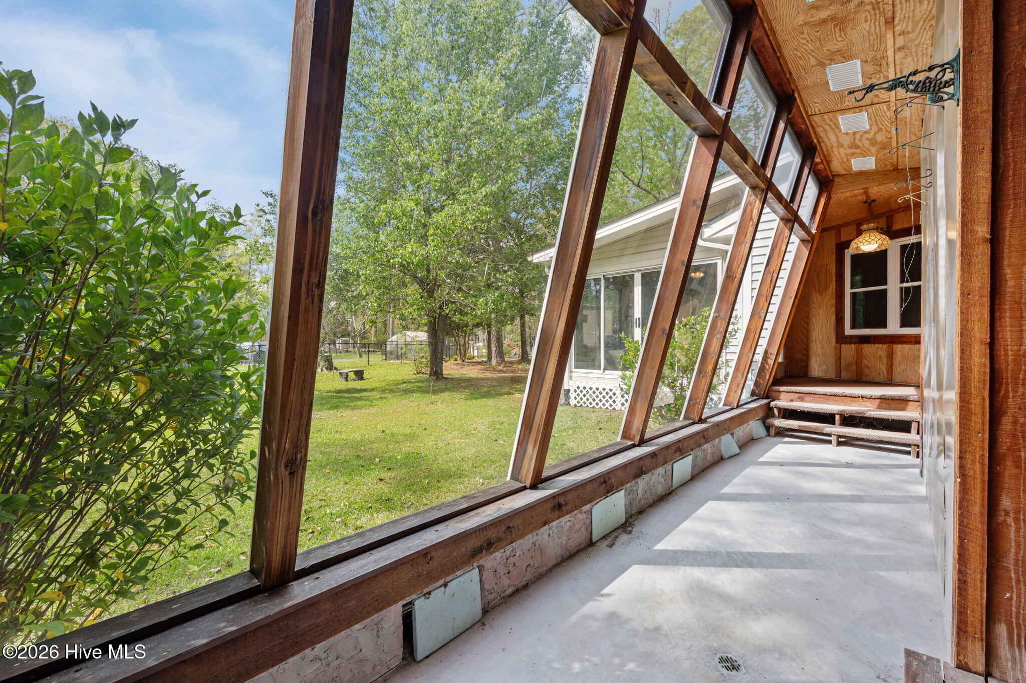 106 Whittaker Point Road Oriental, NC 28571 - Photo 23 of 46 28-web-or-mls-DSC_8854