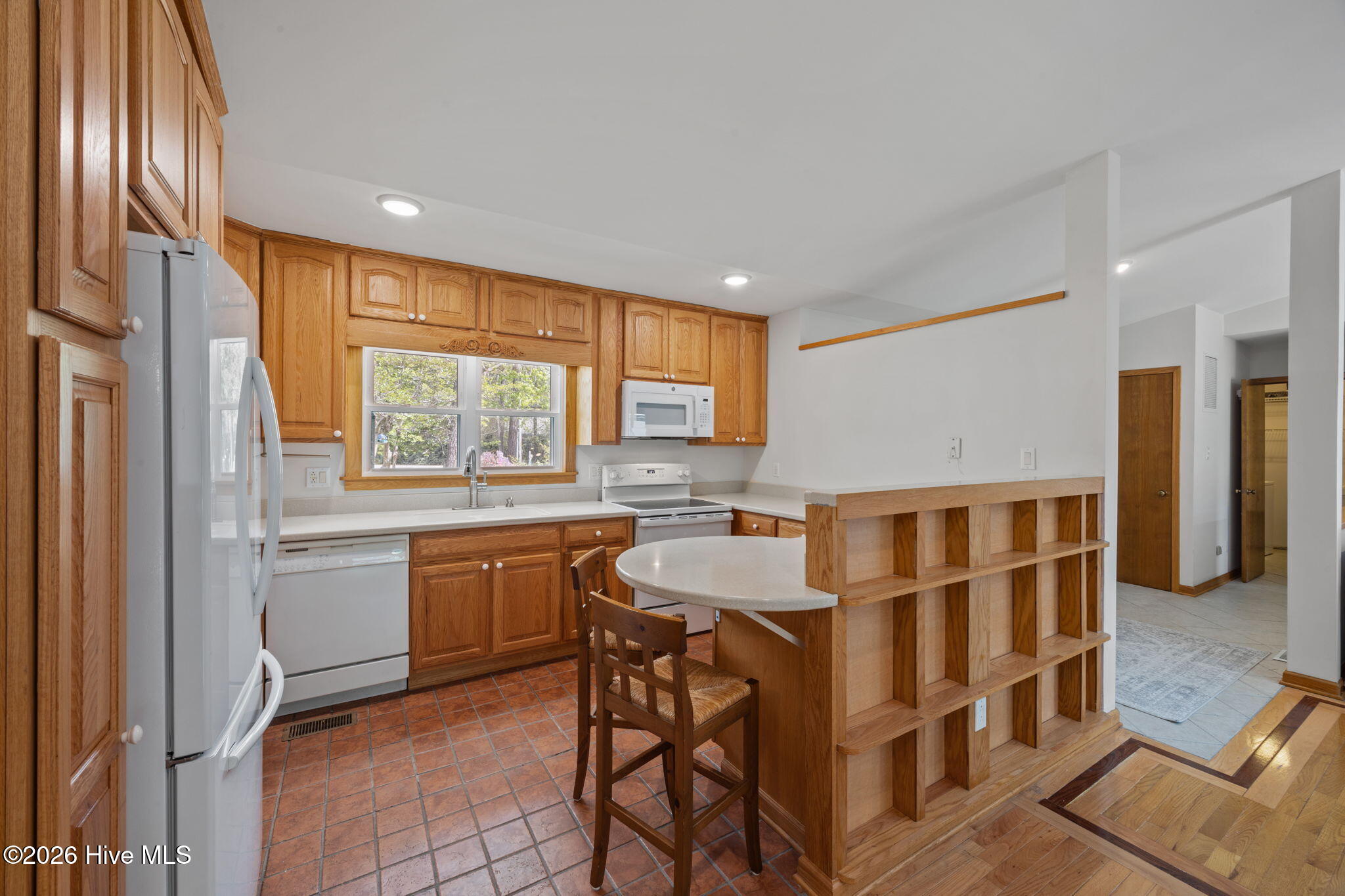 106 Whittaker Point Road Oriental, NC 28571 - Photo 9 of 46 22-web-or-mls-0C0A0061